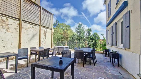 Ensemble immobilier comprenant une maison 7 chambres à BOULOGNE SUR MER