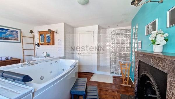 Ensemble immobilier comprenant une maison 7 chambres à BOULOGNE SUR MER