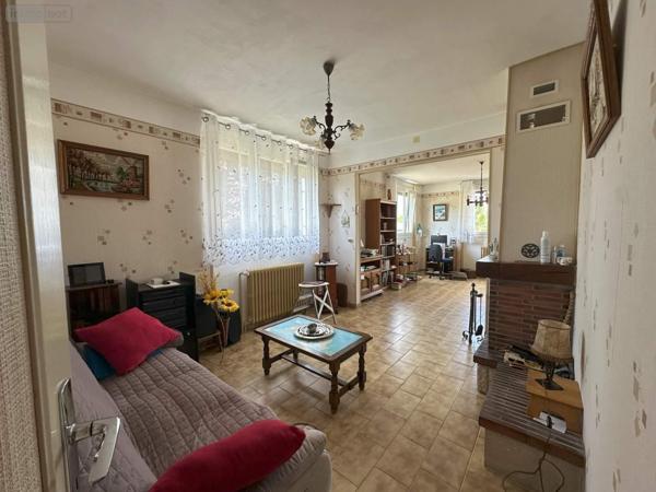 Maison à vendre à Gaye dans la Marne (51120), ref : 043/1718