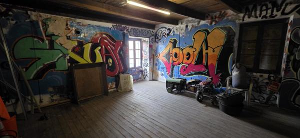 Ensemble immobilier (Maison habitable + Maison à rénover + Terrain constructible)