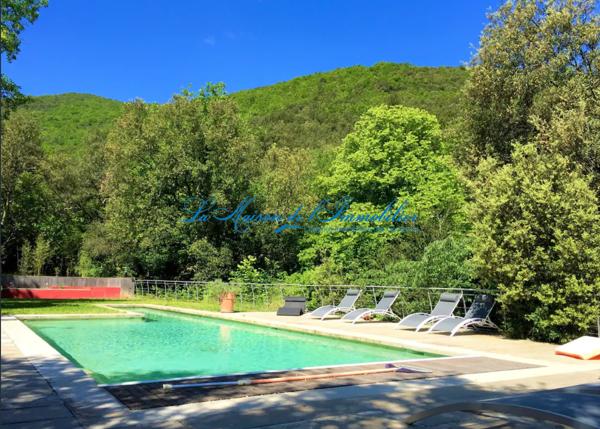 A 25 mn de Lasalle, Bien rare Propriété d avec habitation principale et 2 gites avec 6790 m2 de terrain