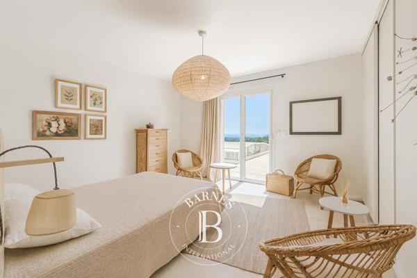 Peymeinade, Villa 4 Chambres -  274 m² à vendre