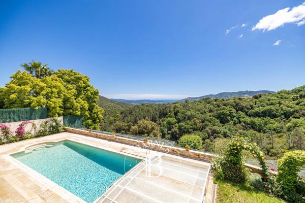 Peymeinade, Villa 4 Chambres -  274 m² à vendre