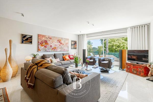 Peymeinade, Villa 4 Chambres -  274 m² à vendre
