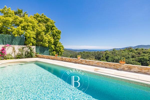 Peymeinade, Villa 4 Chambres -  274 m² à vendre