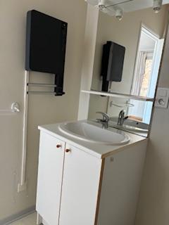 LOCATION STUDIO SEMI MEUBLE SANS FRAIS D'AGENCE