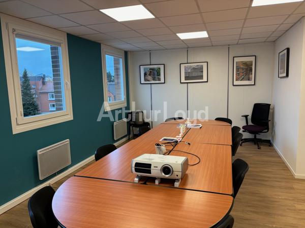 Bureaux à vendre - Emplacement Grands Boulevards à Lille - Immeuble rénové avec parking