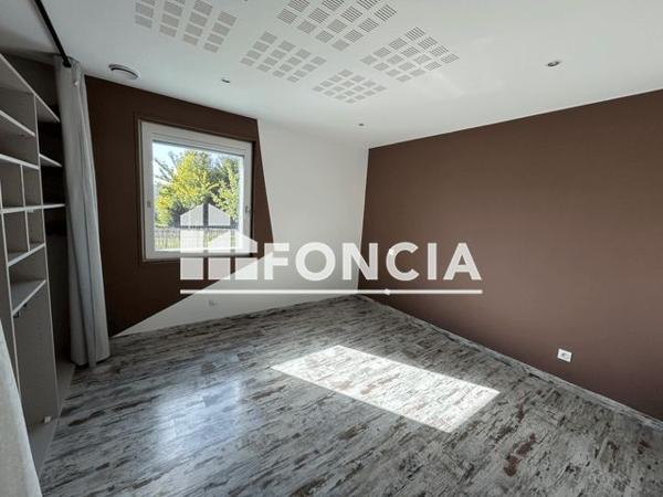 Location Maison 5 pièces 116 m² - 16 Boulevard Saint Fiacre Chateau-gontier 53200