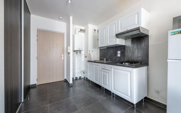 Appartement à vendre    1 pièce • 30,65 m2 Noisy-le-Grand