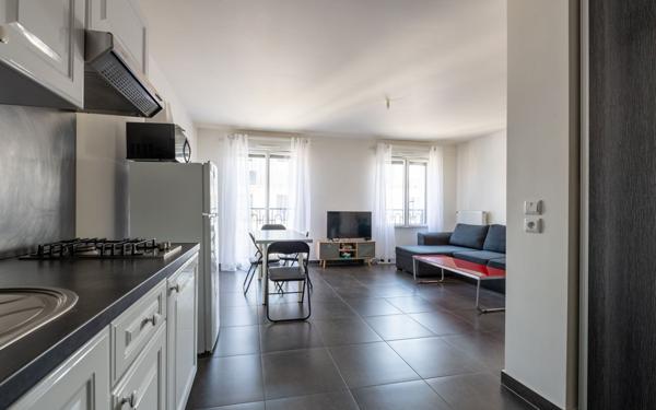 Appartement à vendre    1 pièce • 30,65 m2 Noisy-le-Grand