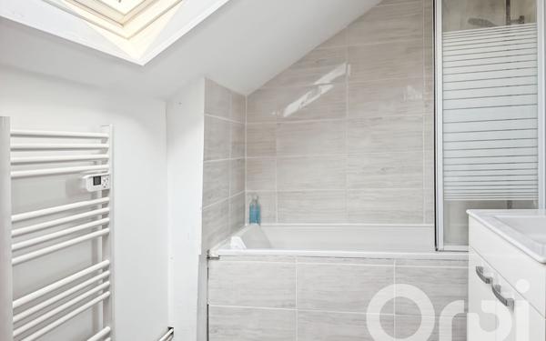 Maison à vendre    4 pièces •  Rochefort-en-Yvelines