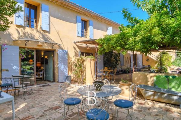 Saint-Cyr-sur-Mer, Mas 5 Chambres -  370 m² à vendre