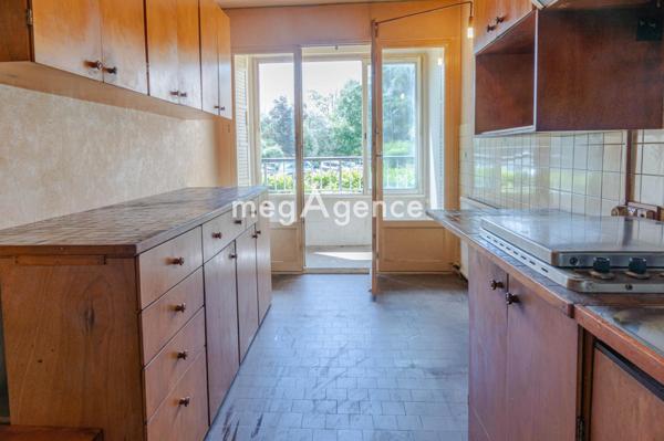 Appartement à SAINTE-FOY-LES-LYON, 69110 - 3 pièces 71m²