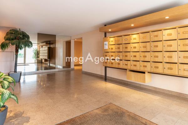 Appartement à SAINTE-FOY-LES-LYON, 69110 - 3 pièces 71m²
