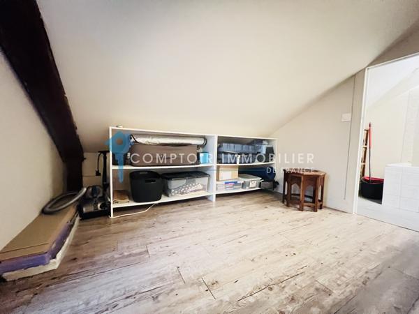 Duplex
                                                                                                                                                                                                                                                                                                                        3 pièce(s)                                                                                                                                                                                                          1 chambre(s)                                                                                                                                                                                                          48.53  m²