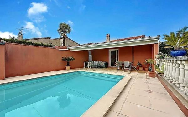 Maison à vendre    6 pièces • 150 m2 Castelginest