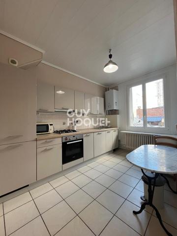 HYPER CENTRE - APPARTEMENT DE TYPE 3 RÉNOVÉ D'ENVIRON 76M²