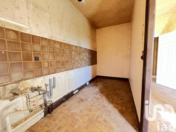 Immeuble à vendre 270 m² Giat