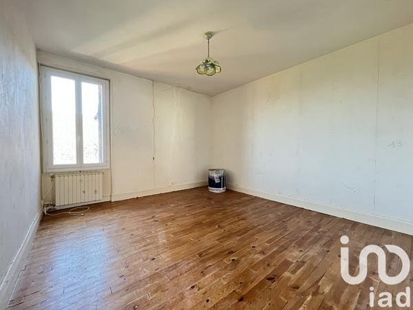 Immeuble à vendre 270 m² Giat