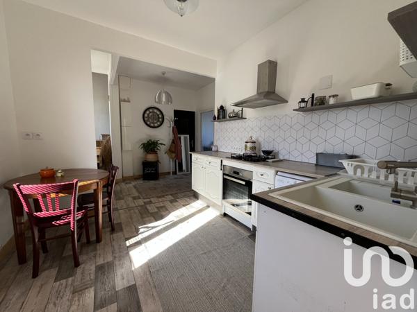 Immeuble à vendre 270 m² Giat