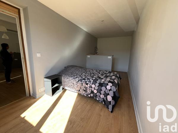 Immeuble à vendre 270 m² Giat