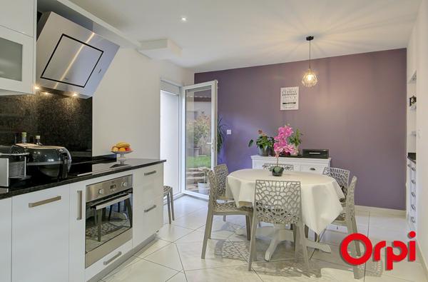 Maison à vendre    4 pièces •  Bourgoin-Jallieu