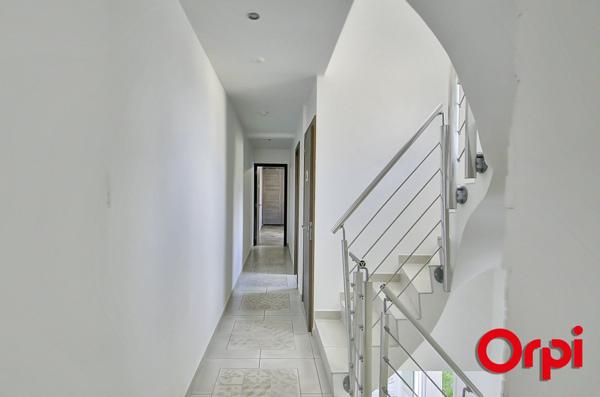 Maison à vendre    4 pièces •  Bourgoin-Jallieu