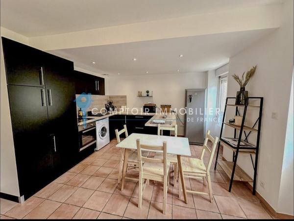 Appartement
                                                                                                                                                                                                                                                                                                                        3 pièce(s)                                                                                                                                                                                                          2 chambre(s)                                                                                                                                                                                                          70  m²