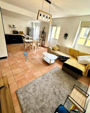 Appartement
                                                                                                                                                                                                                                                                                                                        3 pièce(s)                                                                                                                                                                                                          2 chambre(s)                                                                                                                                                                                                          70  m²