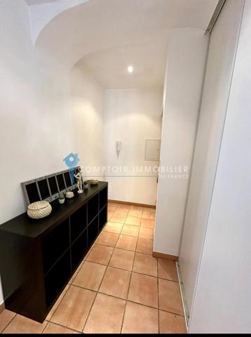 Appartement
                                                                                                                                                                                                                                                                                                                        3 pièce(s)                                                                                                                                                                                                          2 chambre(s)                                                                                                                                                                                                          70  m²