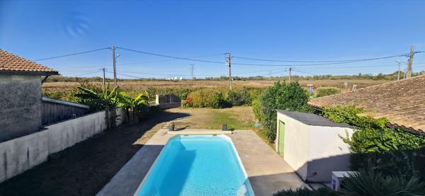 AMBES - 33810 - Maison familiale 180m² sur 700m² de parcelle - garage, piscine, calme !