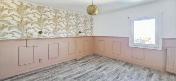 AMBES - 33810 - Maison familiale 180m² sur 700m² de parcelle - garage, piscine, calme !