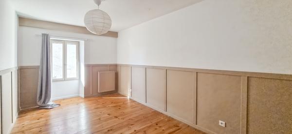 AMBES - 33810 - Maison familiale 180m² sur 700m² de parcelle - garage, piscine, calme !