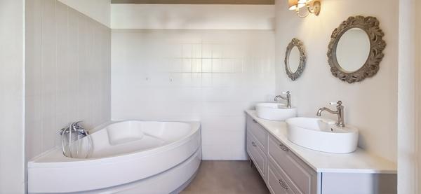 AMBES - 33810 - Maison familiale 180m² sur 700m² de parcelle - garage, piscine, calme !