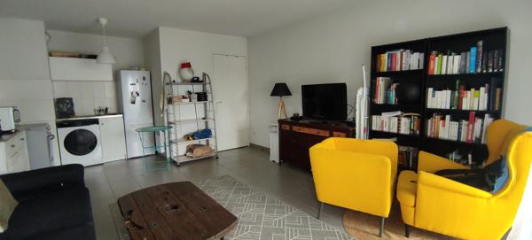 À vendre - T2, 2 pièces situé à Tours (37100)