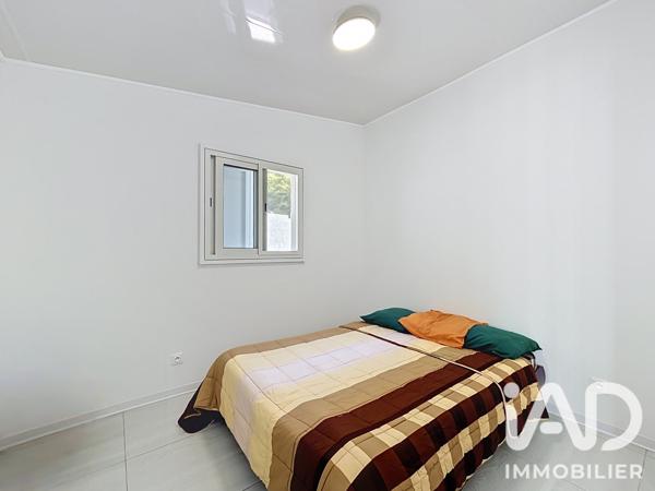 Maison à vendre 8 pièces 223 m² Saint-Denis