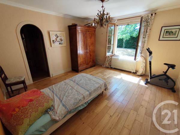 Maison à vendre  6 pièces - 198 m2 LA CHATRE - 36