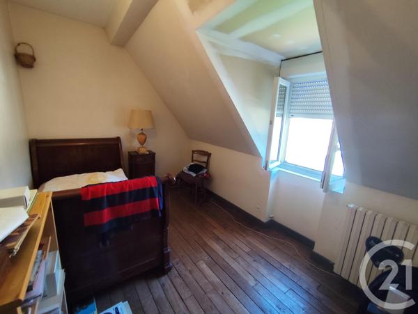 Maison à vendre  6 pièces - 198 m2 LA CHATRE - 36