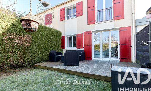 Maison à vendre 5 pièces 117 m² Voisins-le-Bretonneux