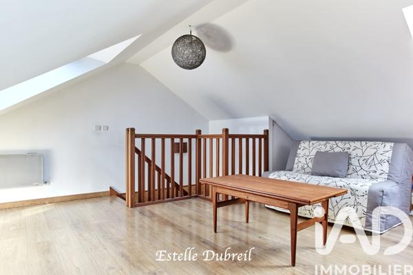 Maison à vendre 5 pièces 117 m² Voisins-le-Bretonneux