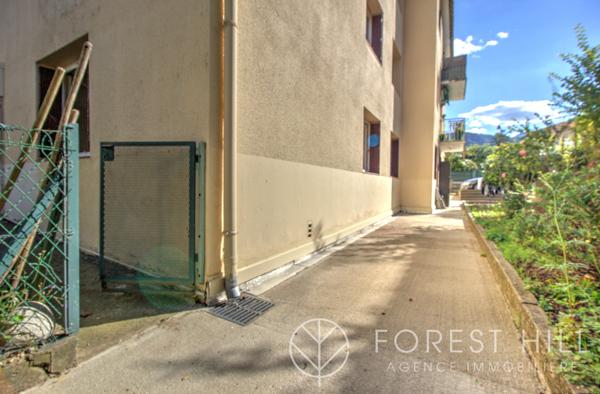 Amélie-les-Bains-Palalda (66110) Appartement F4 avec jardin et véranda