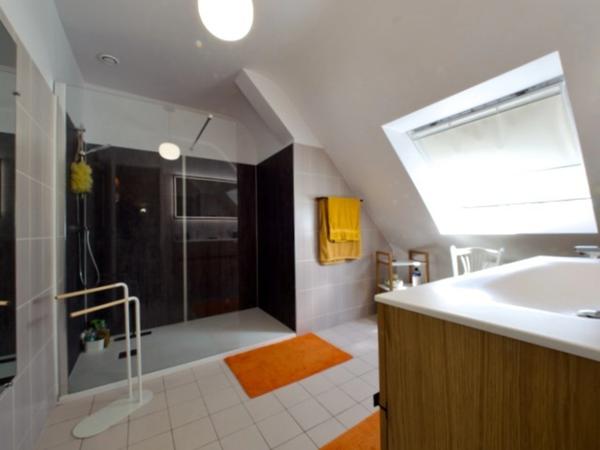 Saumur Château – Maison contemporaine 220 m² – Jardin 997 m² – Coup de cœur familial