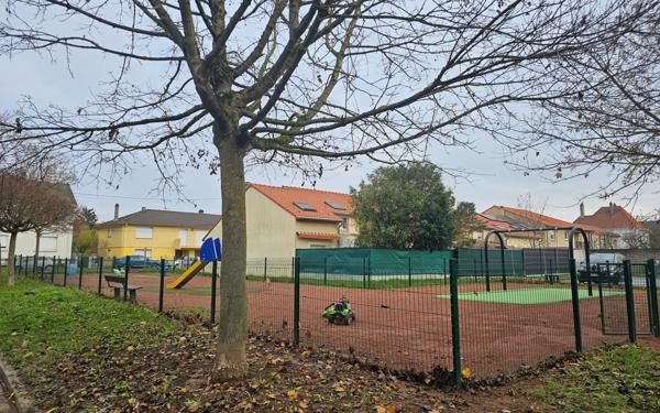 Appartement à vendre    5 pièces • 80 m2 Talange