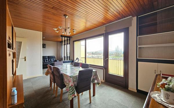 Appartement à vendre    5 pièces • 80 m2 Talange