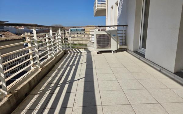 Appartement à vendre    3 pièces • 64 m2 Avignon