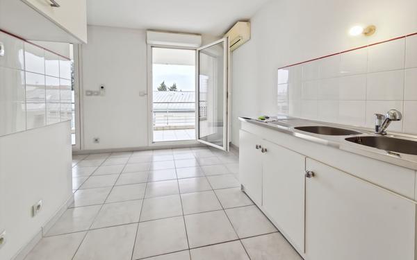 Appartement à vendre    3 pièces • 64 m2 Avignon