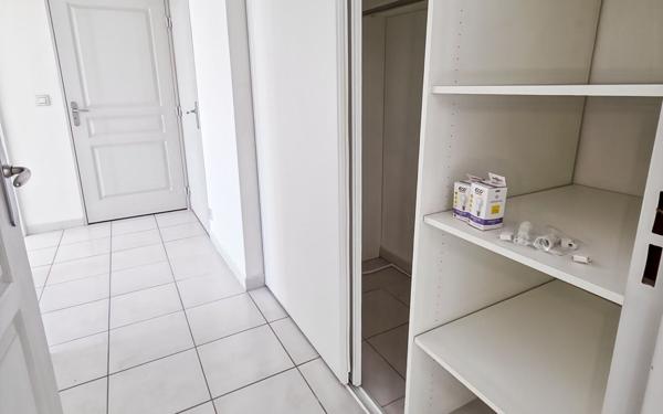 Appartement à vendre    3 pièces • 64 m2 Avignon