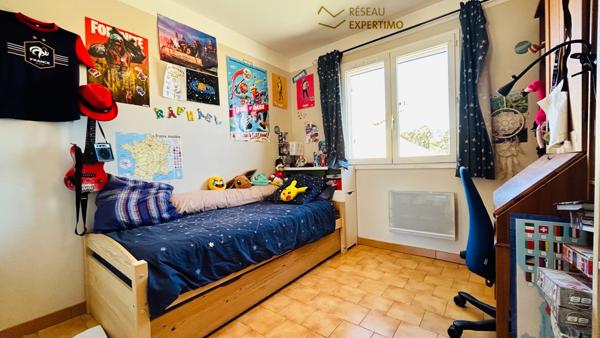 Pennes-Mirabeau (13170) Charmante Villa avec Vue Dominante, Jardin et Piscine au Pennes-Mirabeau