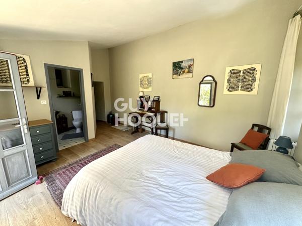 Propriété de caractère à vendre de 8 pièces de 275 m²