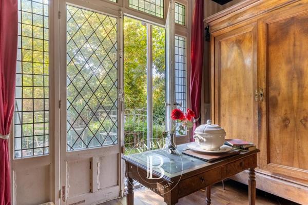 Versailles, Maison 7 Chambres -  364 m² à vendre